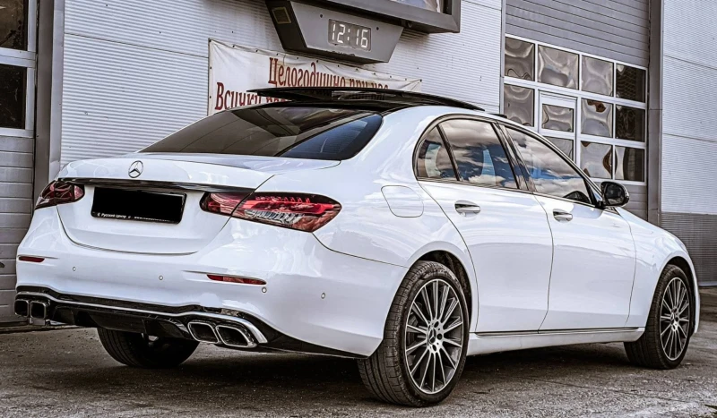 Mercedes-Benz E 220 220D AMG 4matic, снимка 5 - Автомобили и джипове - 51781967