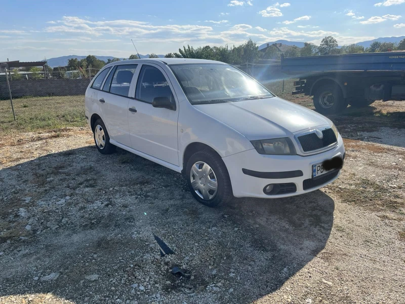Skoda Fabia 1.4TDI купувана нова от България, снимка 4 - Автомобили и джипове - 51900872