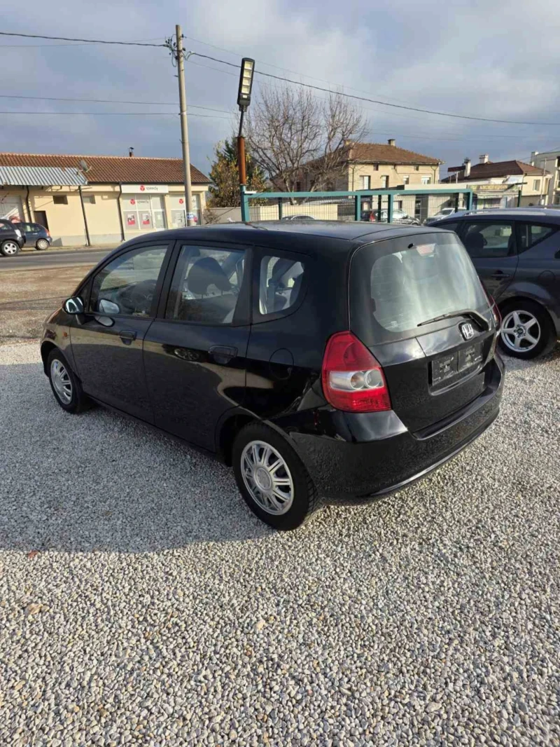 Honda Jazz 1.4-83кс, снимка 3 - Автомобили и джипове - 52886556