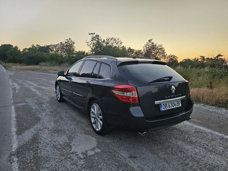 Renault Laguna GrandTour, снимка 4 - Автомобили и джипове - 52888475