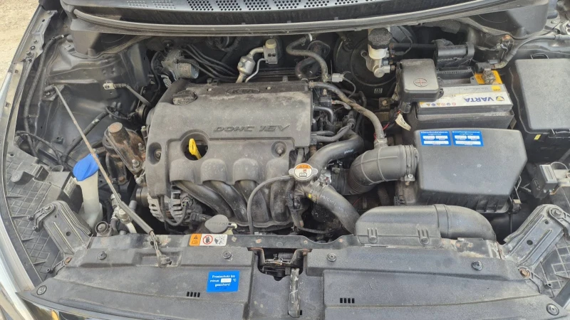 Kia Ceed 1.4 99кс Германия ТОП, снимка 11 - Автомобили и джипове - 53246871