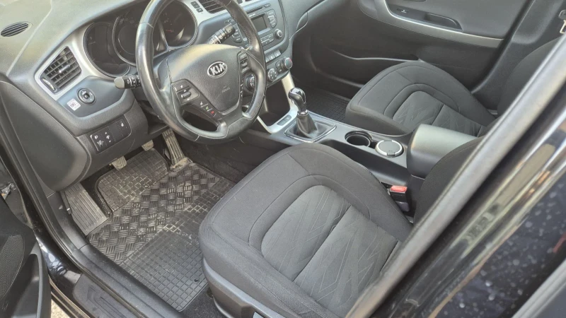 Kia Ceed 1.4 99кс Германия ТОП, снимка 15 - Автомобили и джипове - 53246871