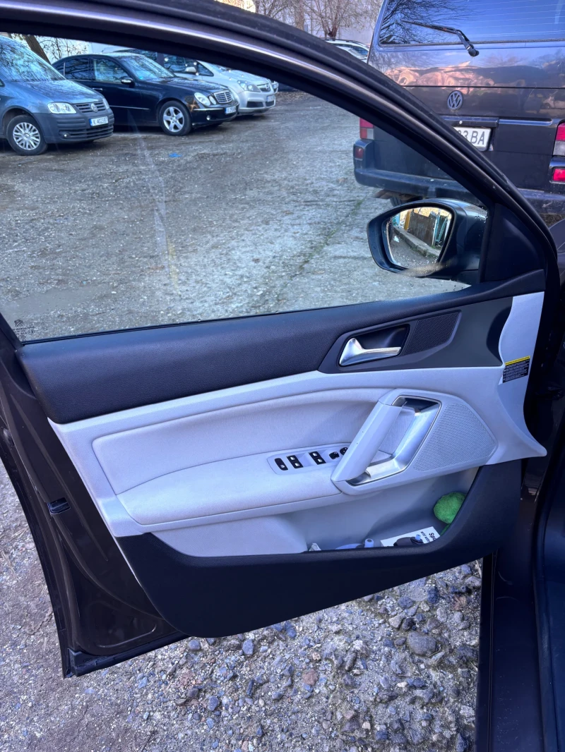 Peugeot 308, снимка 2 - Автомобили и джипове - 53470666