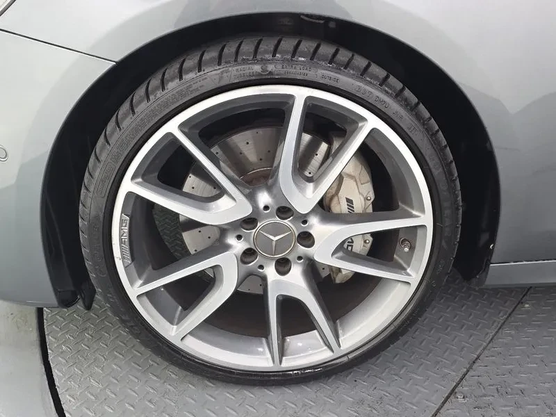 Mercedes-Benz E 43 AMG Amg 4Matic, снимка 5 - Автомобили и джипове - 55141357