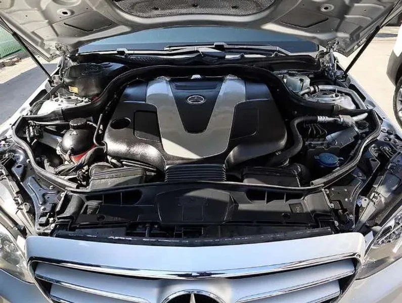 Mercedes-Benz E 350 BLUETEC 4MATIC, снимка 6 - Автомобили и джипове - 55719338