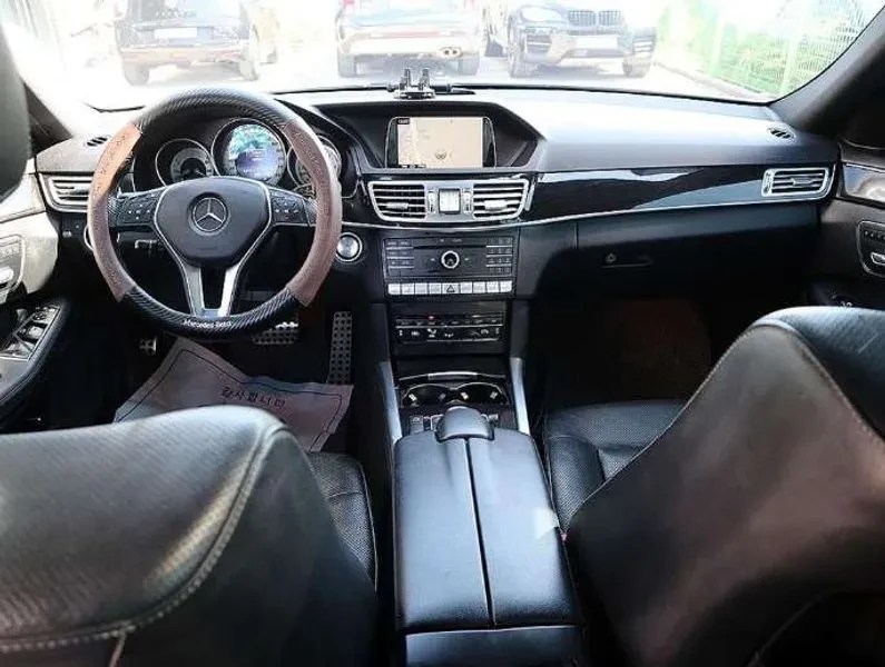 Mercedes-Benz E 350 BLUETEC 4MATIC, снимка 7 - Автомобили и джипове - 55719338
