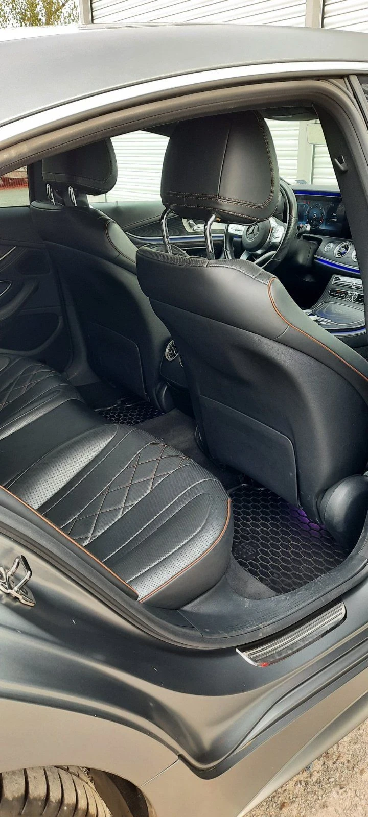 Mercedes-Benz CLS 400 D 4Matic , снимка 10 - Автомобили и джипове - 56167009