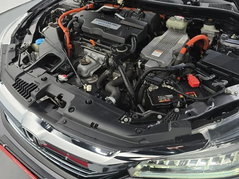 Honda Accord 2.0 Hybrid 9Th Generation, снимка 6 - Автомобили и джипове - 56699315