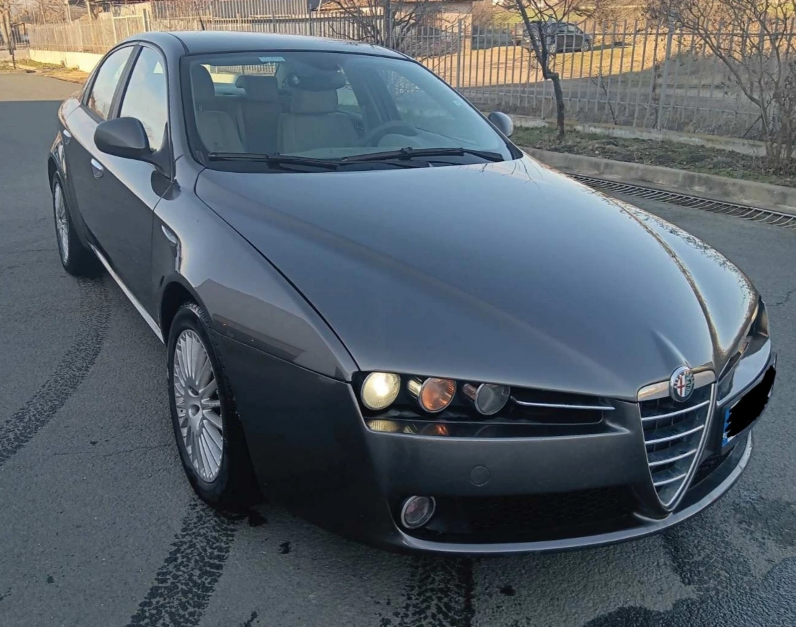 Alfa Romeo 159 1.9 JTDm - изображение 2