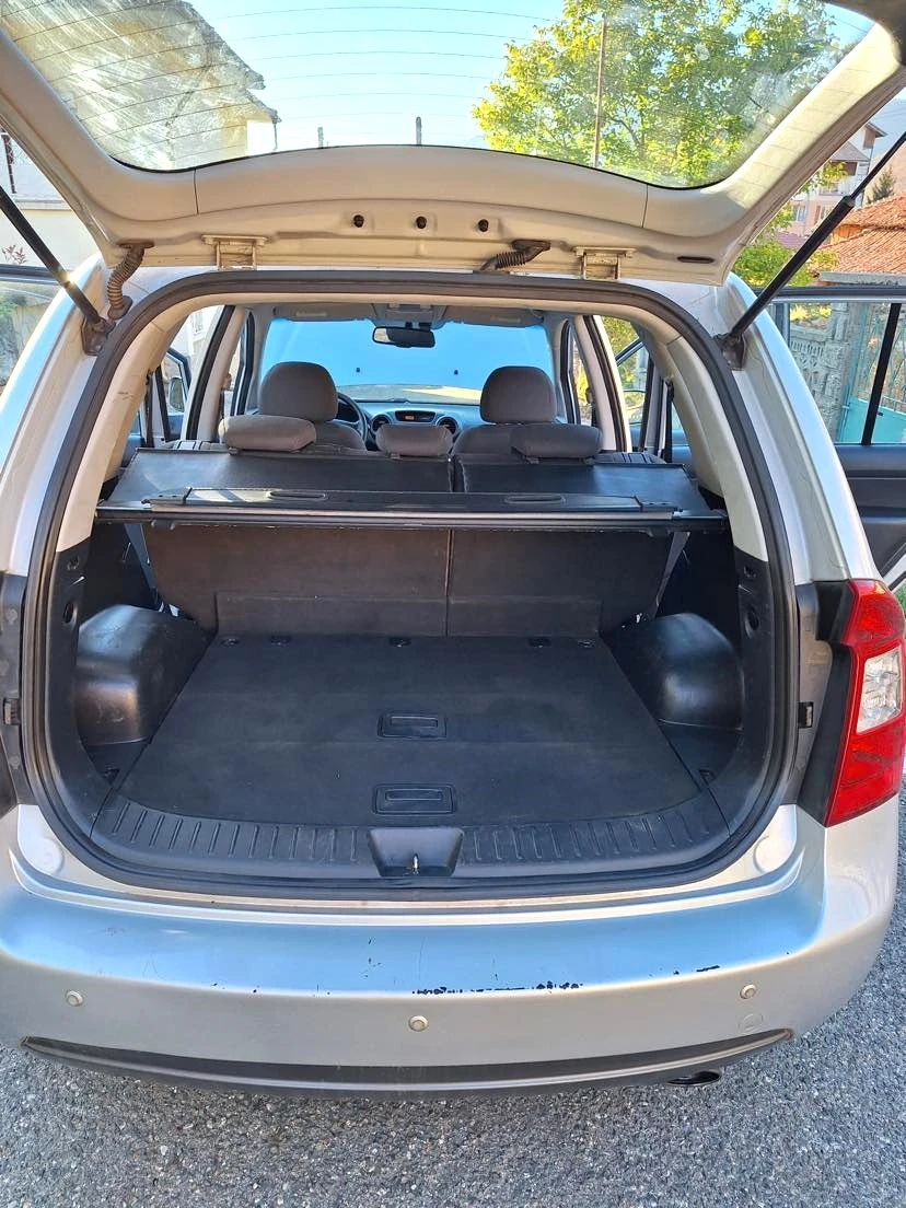 Kia Carens  II 2.0i 16V (144 PS) - изображение 9