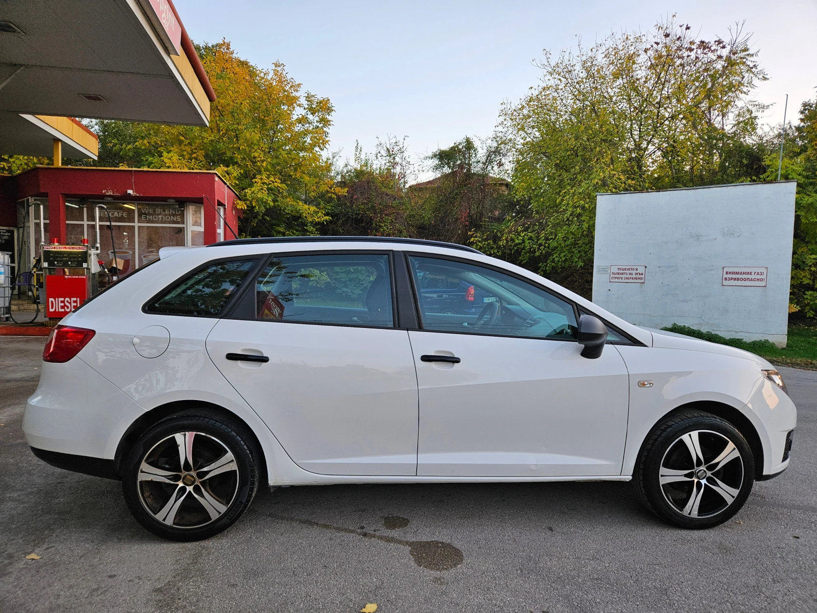 Seat Ibiza 1.4, 86к.с., 4 цилиндъра, евро 5! - изображение 4