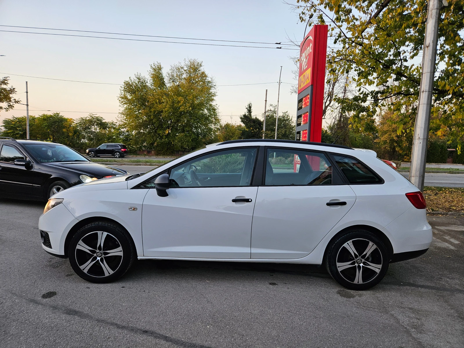 Seat Ibiza 1.4, 86к.с., 4 цилиндъра, евро 5! - изображение 7