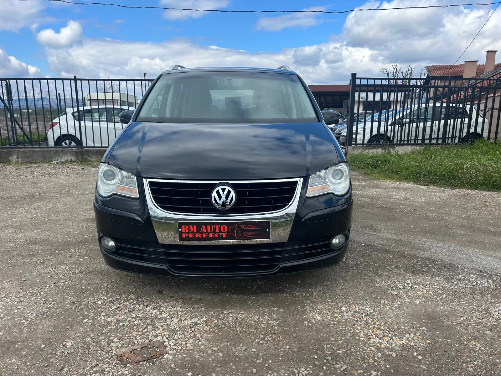 VW Touran 1.6 I.  ГАЗ - БЕНЗИН - изображение 2