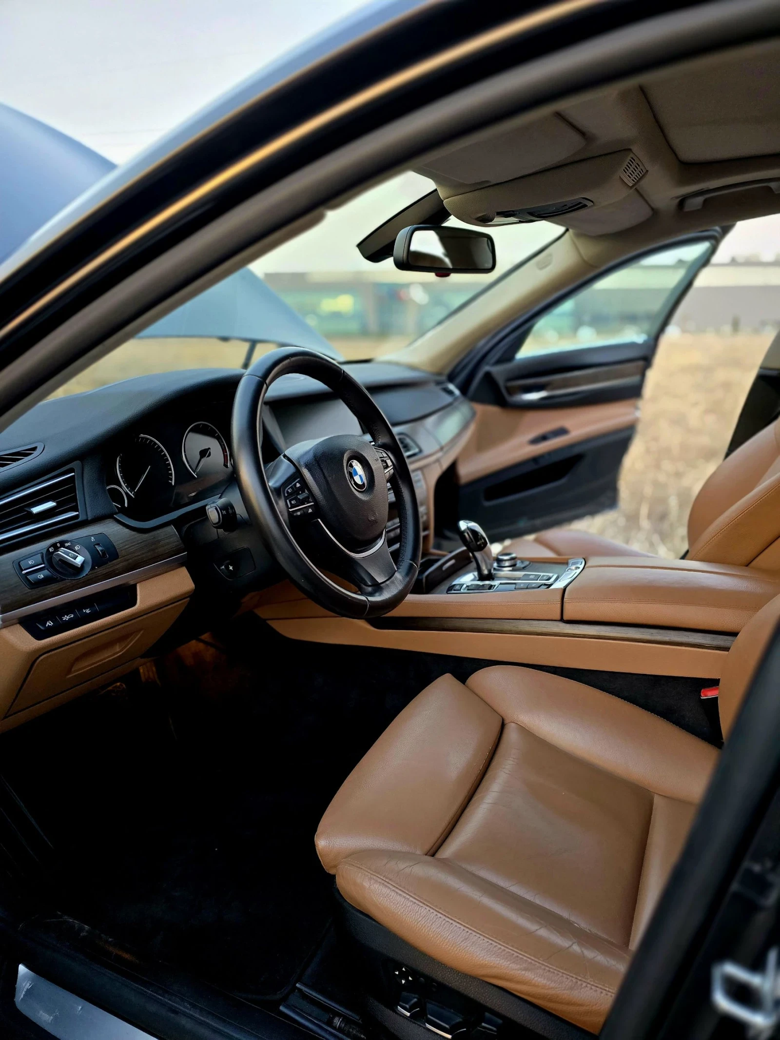 BMW 730  - изображение 5