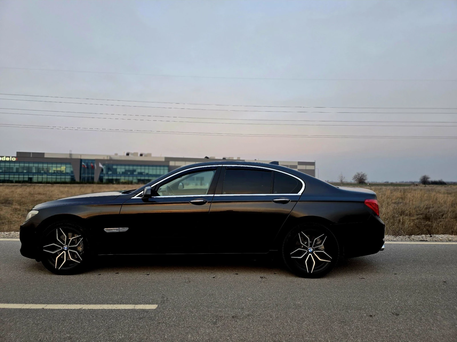 BMW 730  - изображение 3