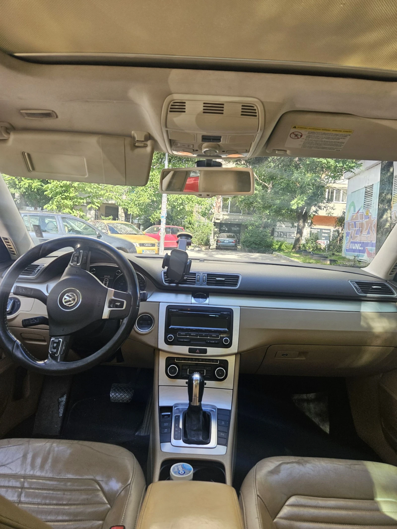 VW Passat  - изображение 7