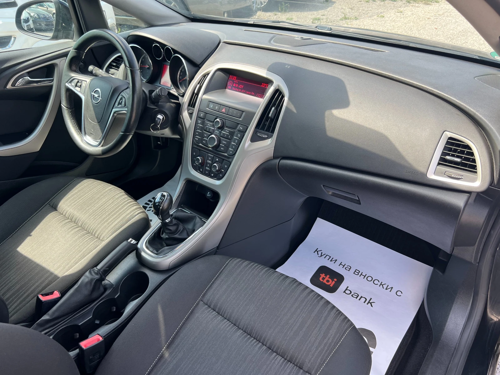 Opel Astra 1.4 i - изображение 9