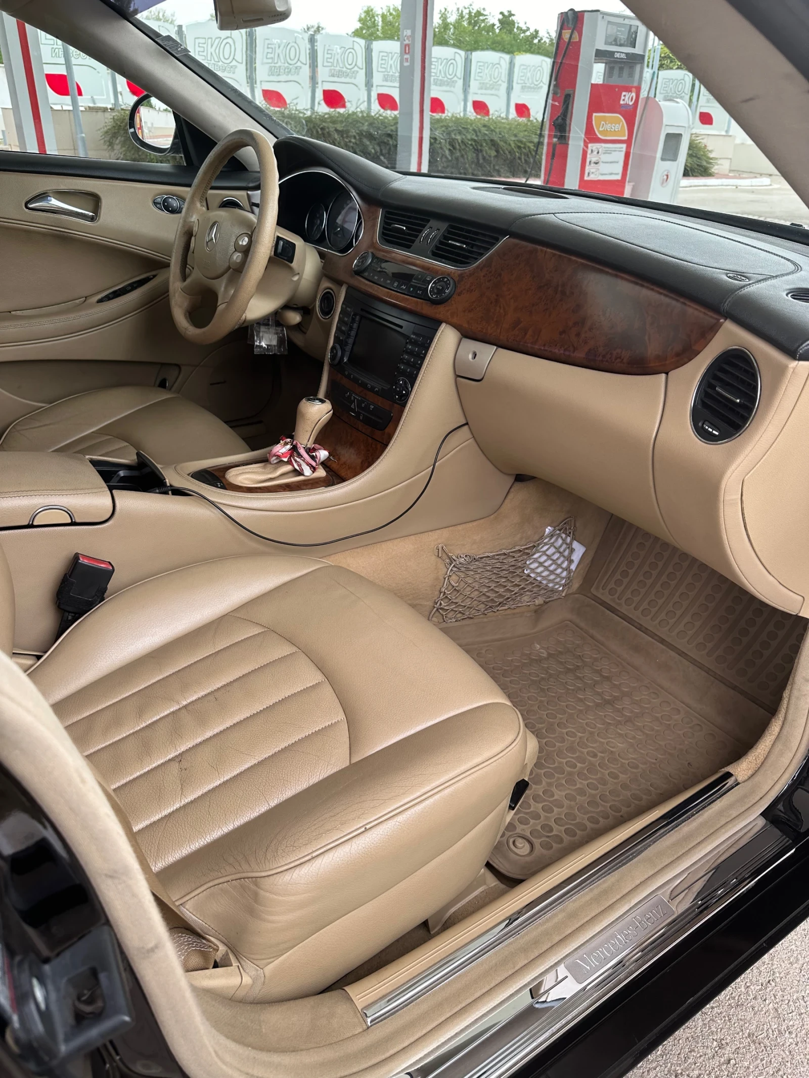 Mercedes-Benz CLS 320  - изображение 7