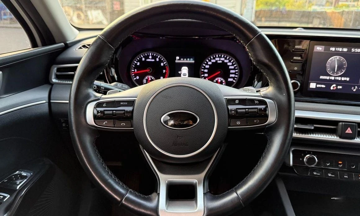 Kia K5  - изображение 10