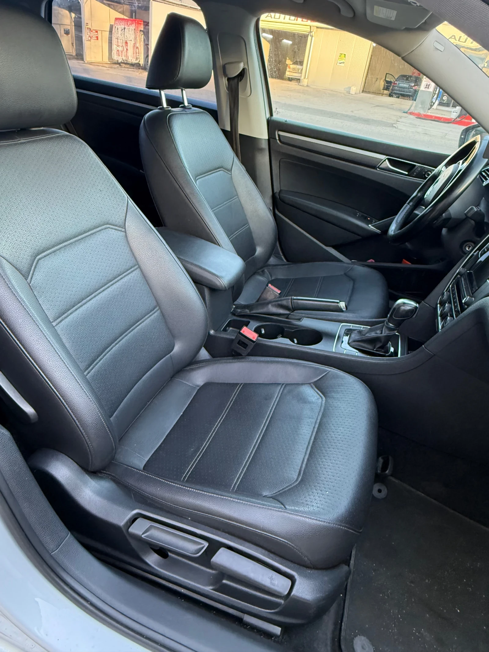 VW Passat 1.8 Tsi R-line, снимка 10 - Автомобили и джипове - 52230250