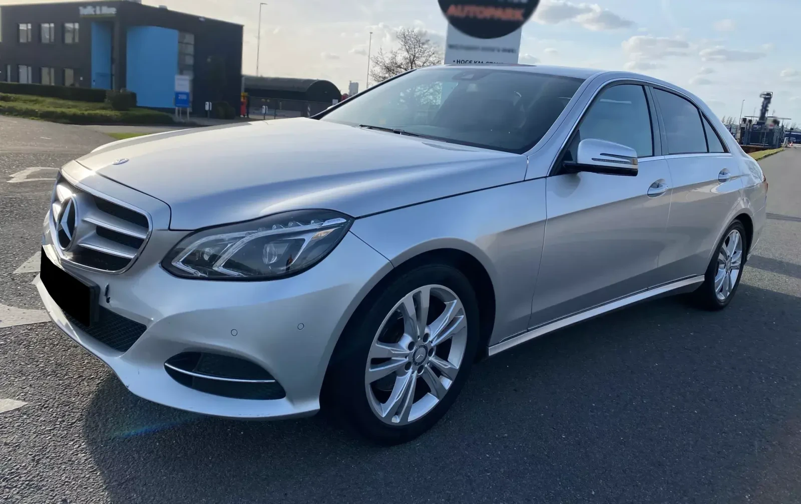 Mercedes-Benz E 350 /BLUETEC/252HP/PRESTIGE/AVANTGARDE/LED/NAVI/, снимка 2 - Автомобили и джипове - 53947816