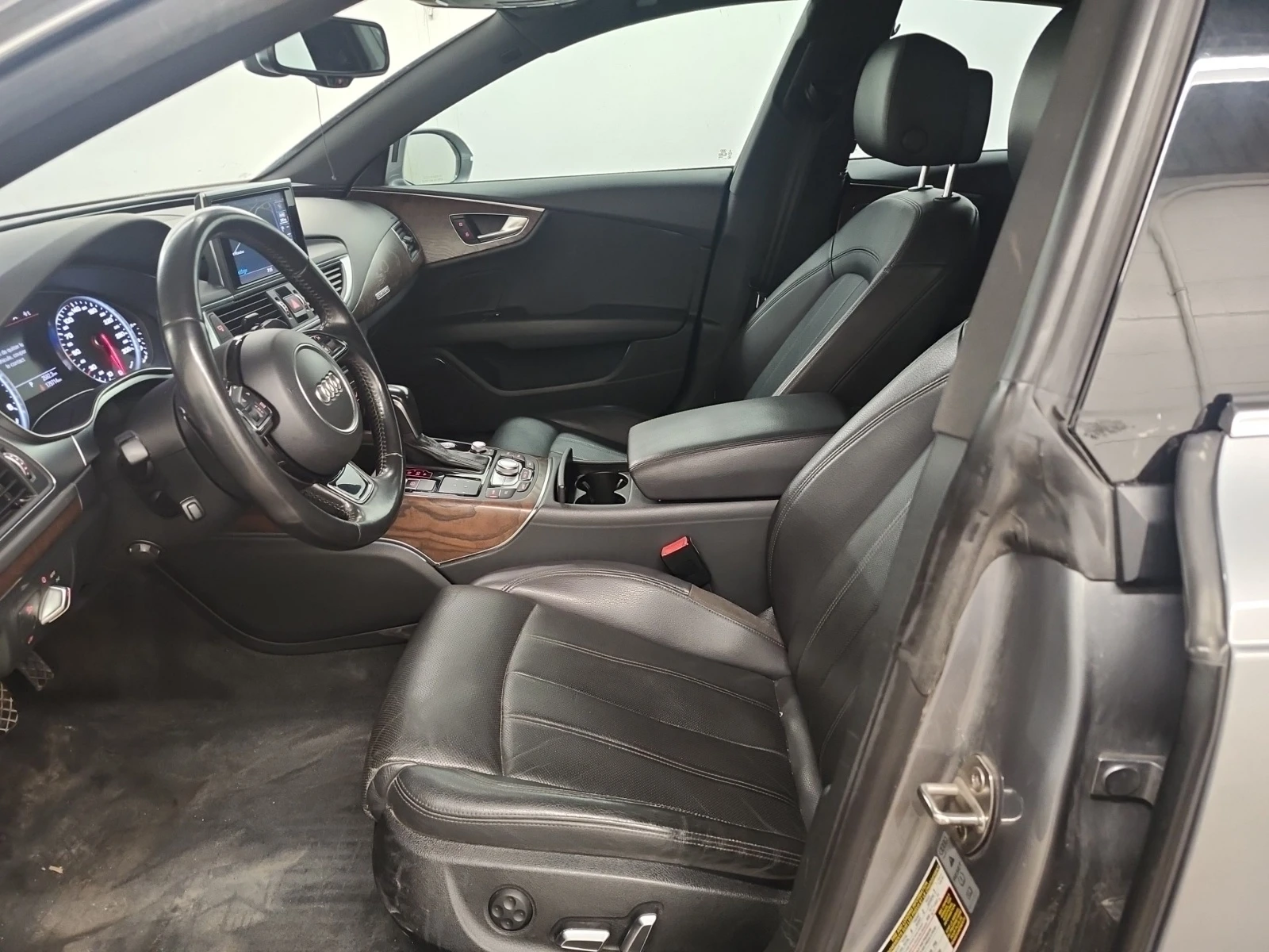 Audi A7 3.0TDI * TECHNIK * ОБДУХВАНЕ * ШИБИДАХ * CARFAX * , снимка 7 - Автомобили и джипове - 54258004