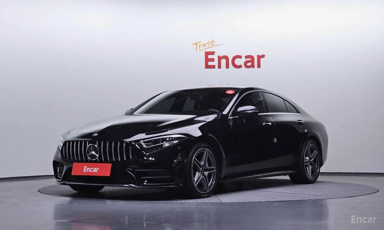 Mercedes-Benz CLS 300 AMG LINE * 