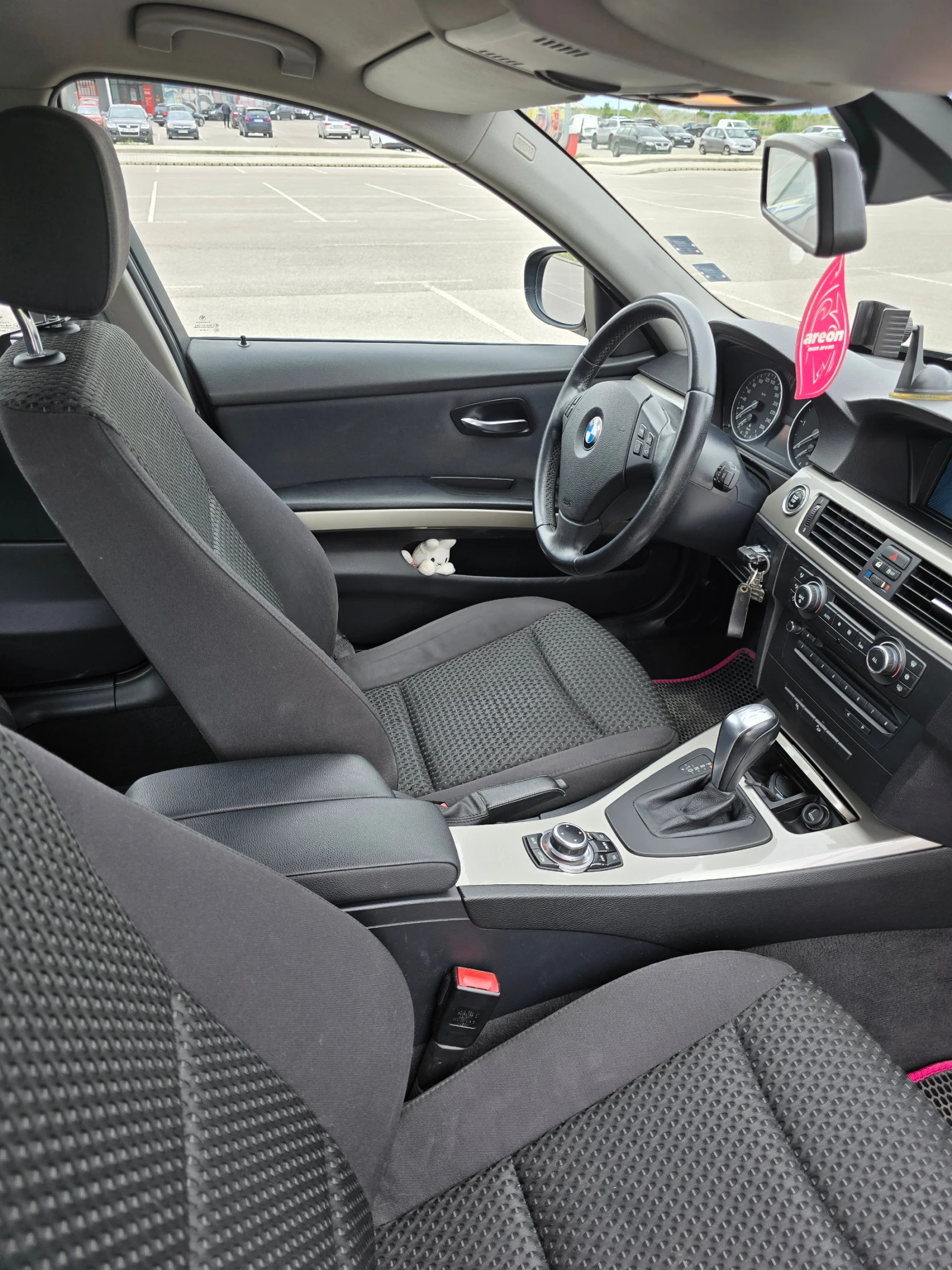 BMW 320 xdrive, снимка 8 - Автомобили и джипове - 54560088
