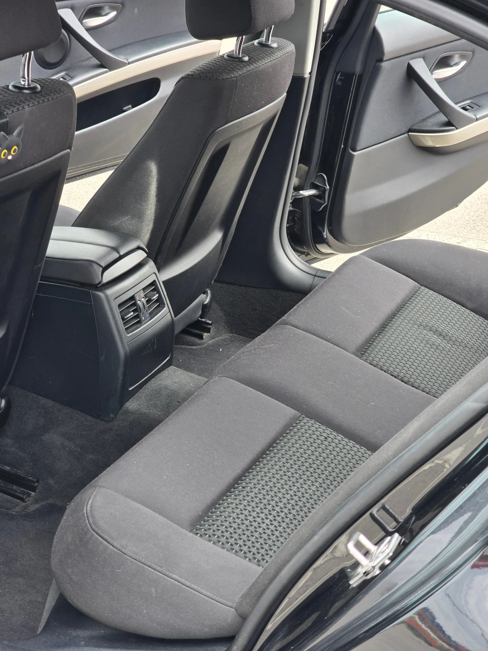 BMW 320 xdrive, снимка 15 - Автомобили и джипове - 54560088