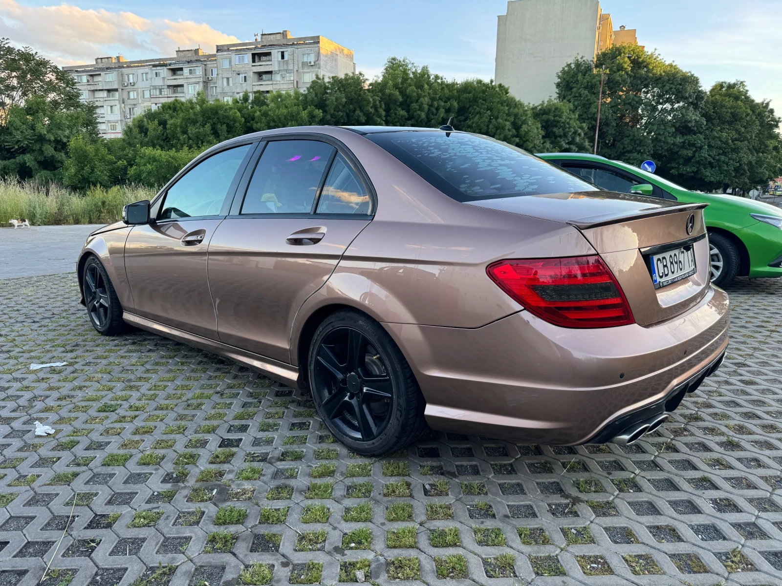 Mercedes-Benz C 300 Sportpackage, снимка 4 - Автомобили и джипове - 54715363