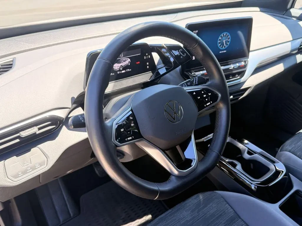 VW ID.4 PRO, снимка 13 - Автомобили и джипове - 54878694