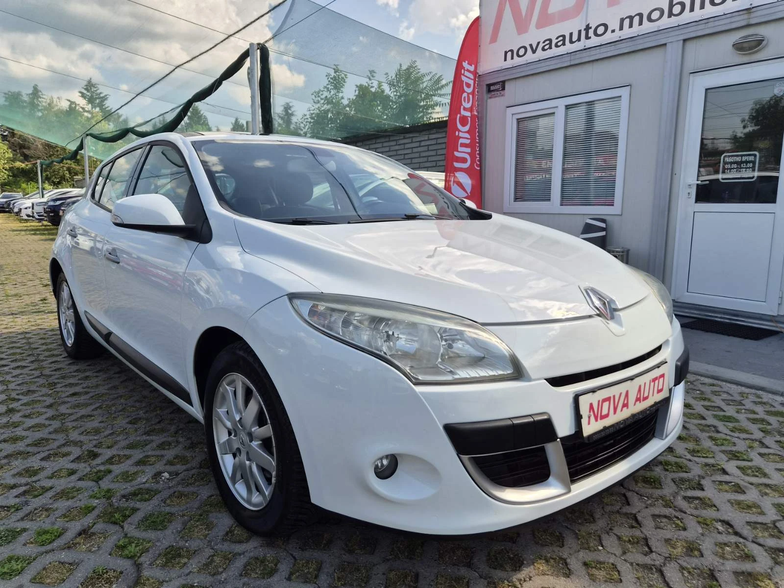 Renault Megane 1.5DCI-ПАНОРАМА-220.000км, снимка 5 - Автомобили и джипове - 55071631
