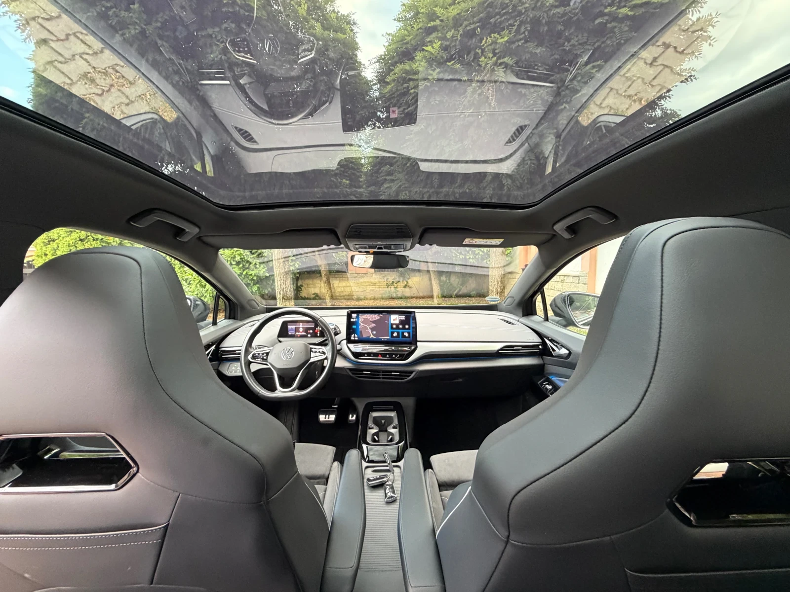 VW ID.5 PRO/82kw/SportSeats/Pano/HeadUp/360/Memory/Full, снимка 10 - Автомобили и джипове - 55401798