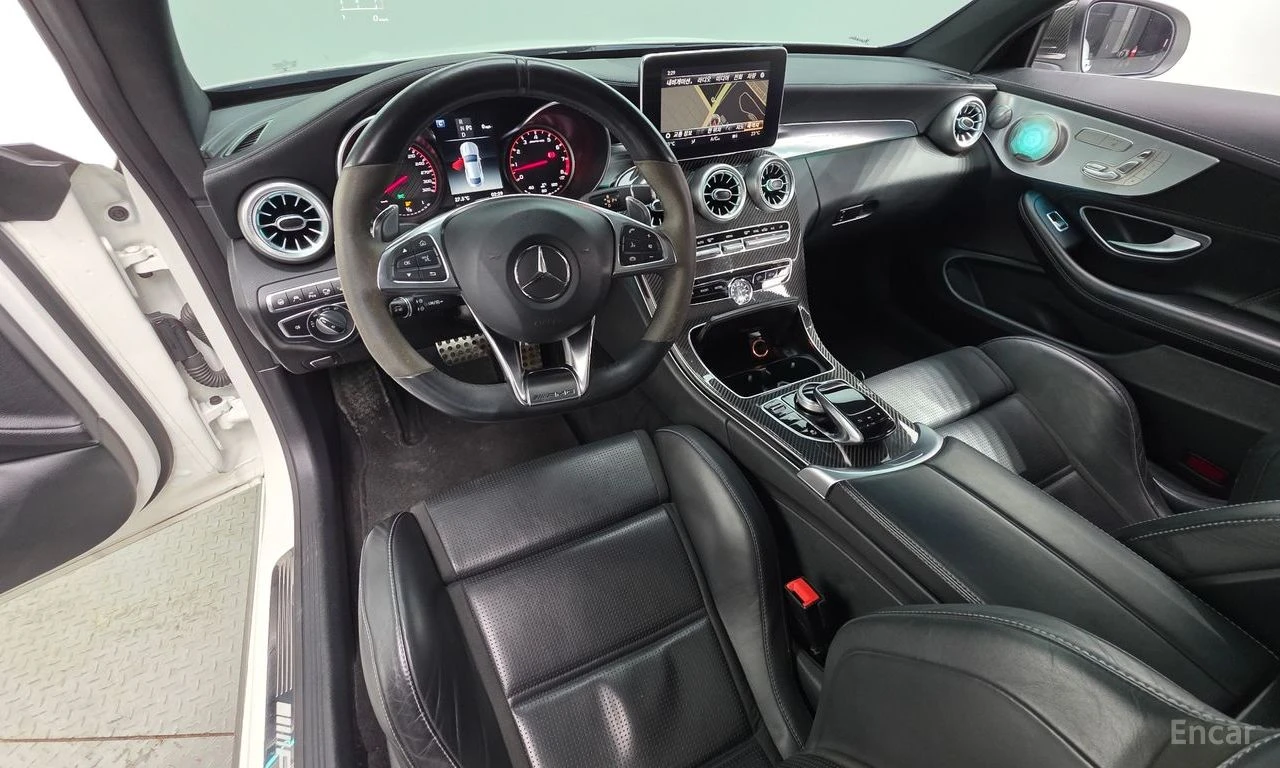 Mercedes-Benz C 63 AMG S* BUCKET* SEATS* BURMESTER* CERAMIC* ДИСТРОНИК* Х, снимка 8 - Автомобили и джипове - 55971090
