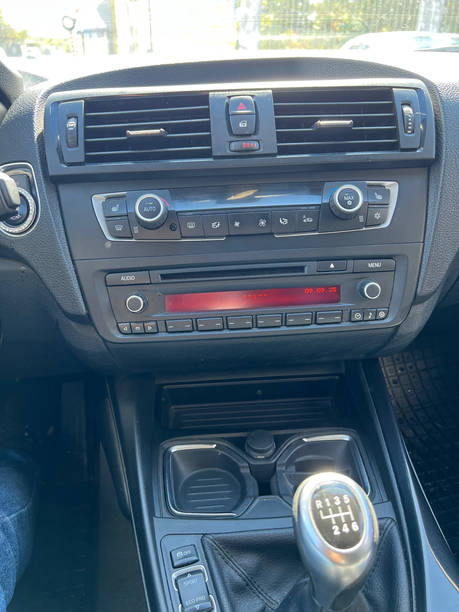 BMW 118, снимка 4 - Автомобили и джипове - 56336145