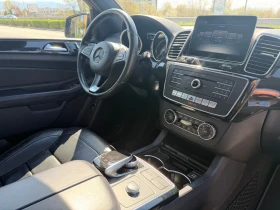 Mercedes-Benz GLE 350 AMG = KEYLESS GO = DISTRONIC = PANORAMA = PODGREV , снимка 12