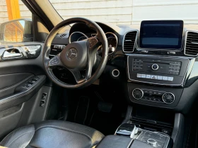Mercedes-Benz GLE 350 AMG = KEYLESS GO = DISTRONIC = PANORAMA = PODGREV , снимка 9
