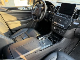 Mercedes-Benz GLE 350 AMG = KEYLESS GO = DISTRONIC = PANORAMA = PODGREV  - 21500 € / 42050.35 лв. - 26066003 6