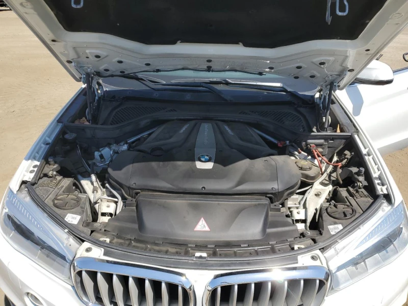 BMW X5  XDRIVE50I , снимка 12 - Автомобили и джипове - 47544029