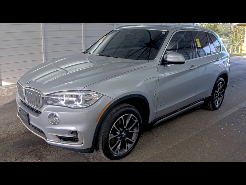 BMW X5 LANE ASSIST/PANO/КАМЕРИ/KEYLESS/HYBRID/ВАКУУМ , снимка 1 - Автомобили и джипове - 48542269