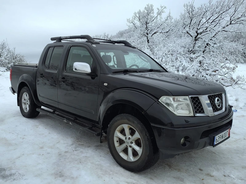 Nissan Navara 2.5d Automat, снимка 8 - Автомобили и джипове - 48805325