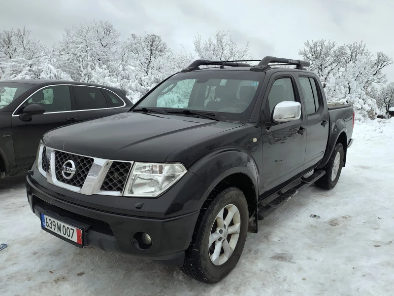 Nissan Navara 2.5d Automat, снимка 1 - Автомобили и джипове - 48805325