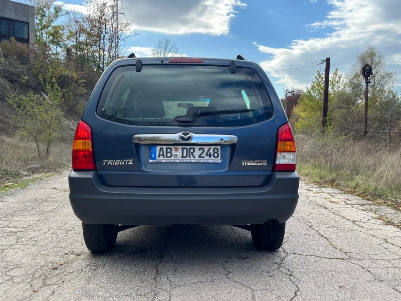 Mazda Tribute 2.0, снимка 11 - Автомобили и джипове - 52596901