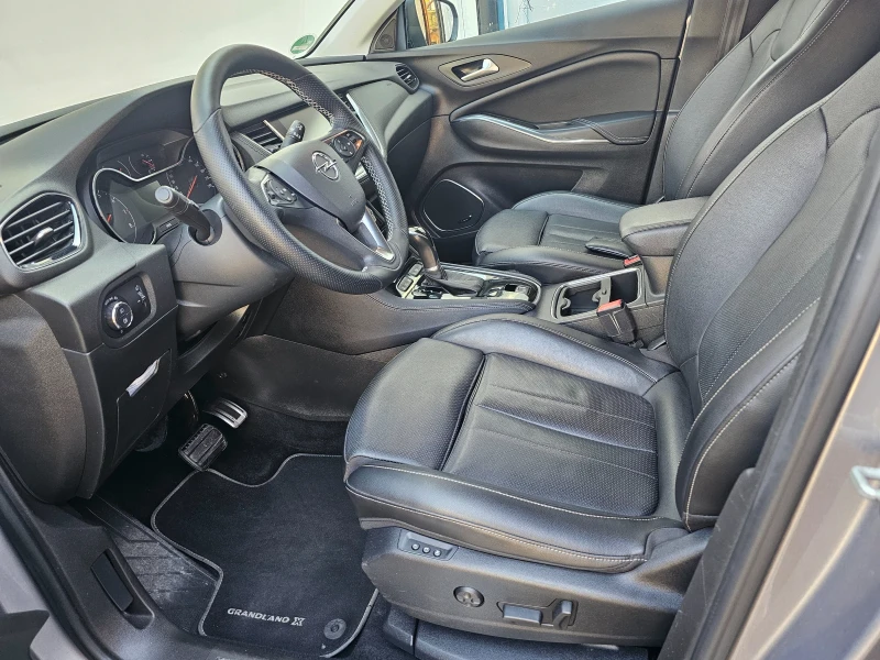 Opel Grandland X 1.6Турбо-180к.с.-8скорости, снимка 9 - Автомобили и джипове - 52297605