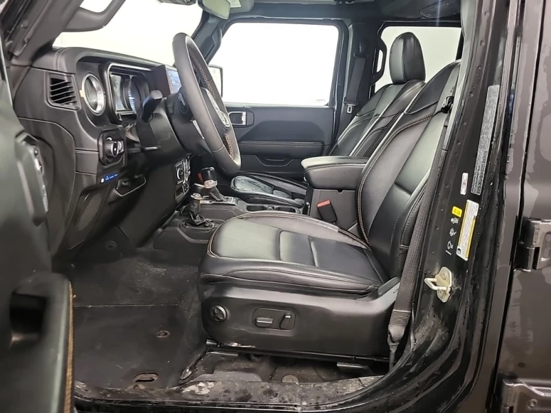 Jeep Wrangler * SAHARA * CARFAX * Plug-in Hybrid * , снимка 5 - Автомобили и джипове - 53246483