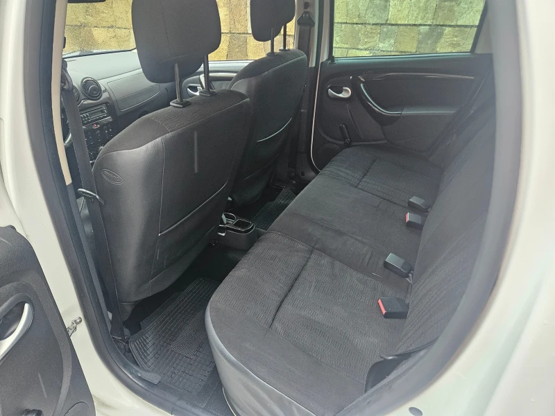 Dacia Duster 4X4 , снимка 10 - Автомобили и джипове - 53266394