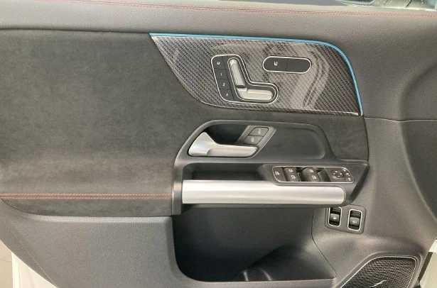 Mercedes-Benz GLA 250 e = AMG Line = Advanced Plus Гаранция, снимка 5 - Автомобили и джипове - 53075042