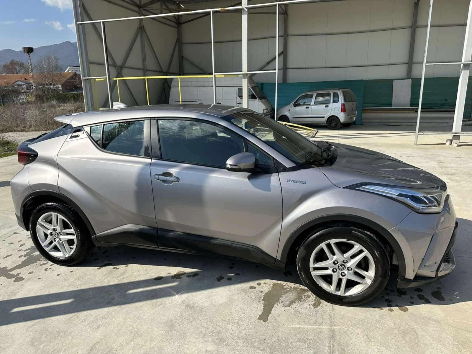 Toyota C-HR  - изображение 3