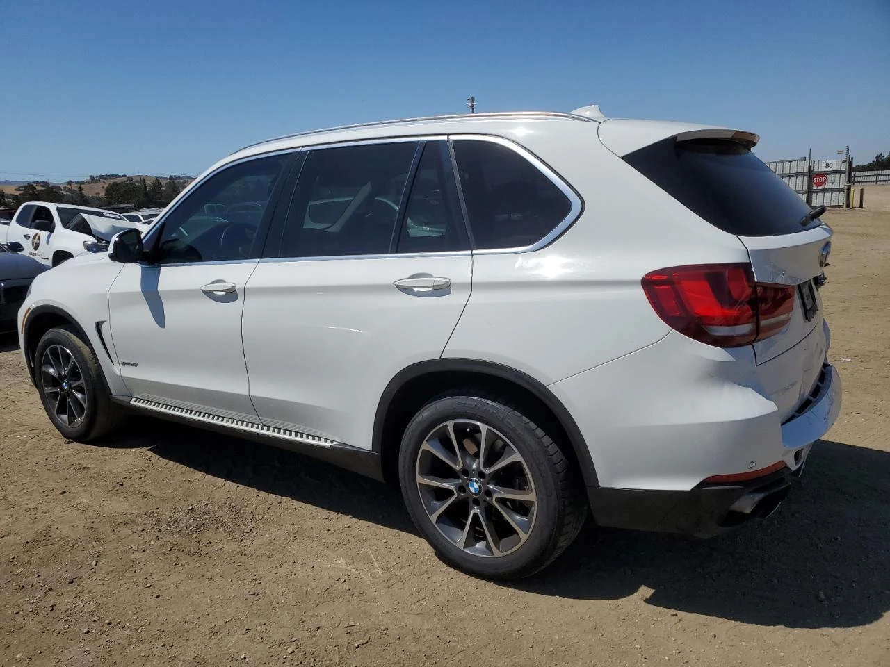 BMW X5  XDRIVE50I  - изображение 3