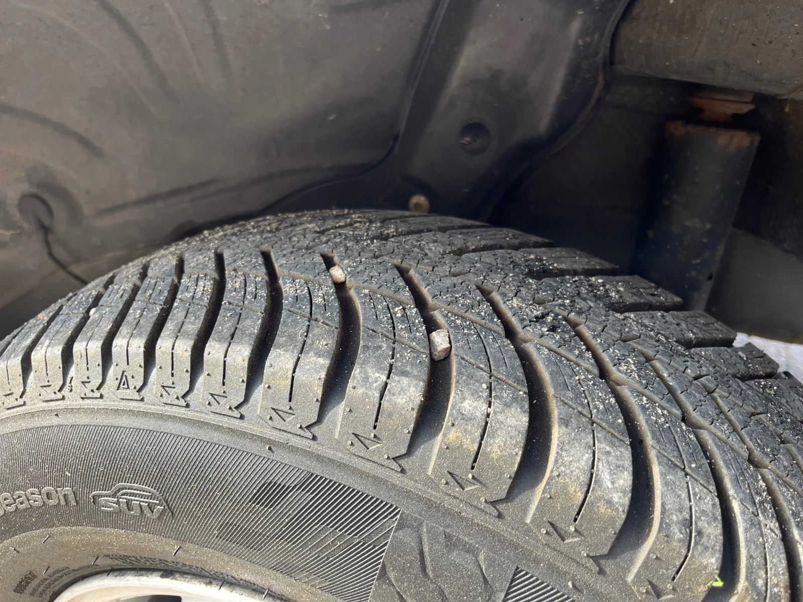 Mazda Tribute 2.0 | Mobile.bg � ����������� 14